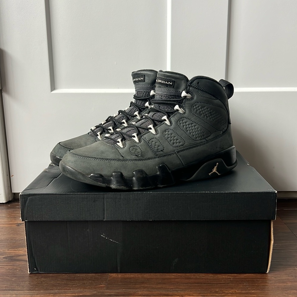 Air Jordan 9 Retro ‘Anthracite’ Basketball Shoe Size 11